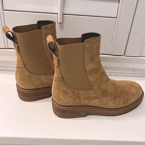 Franco Sarto Bellina suede chelsea boots. 7.5